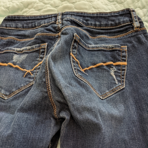 Jeans - Picture 2 of 7